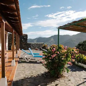 Chicos Landhuis Hermigua